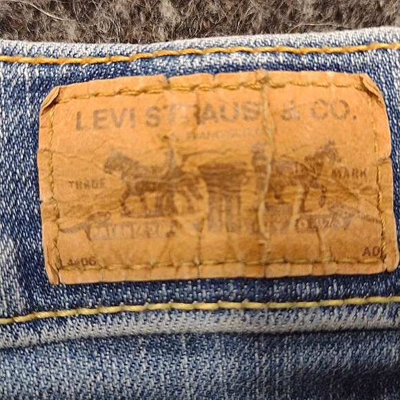 Levi Strauss & Co. Shorts - Picture 6 of 6